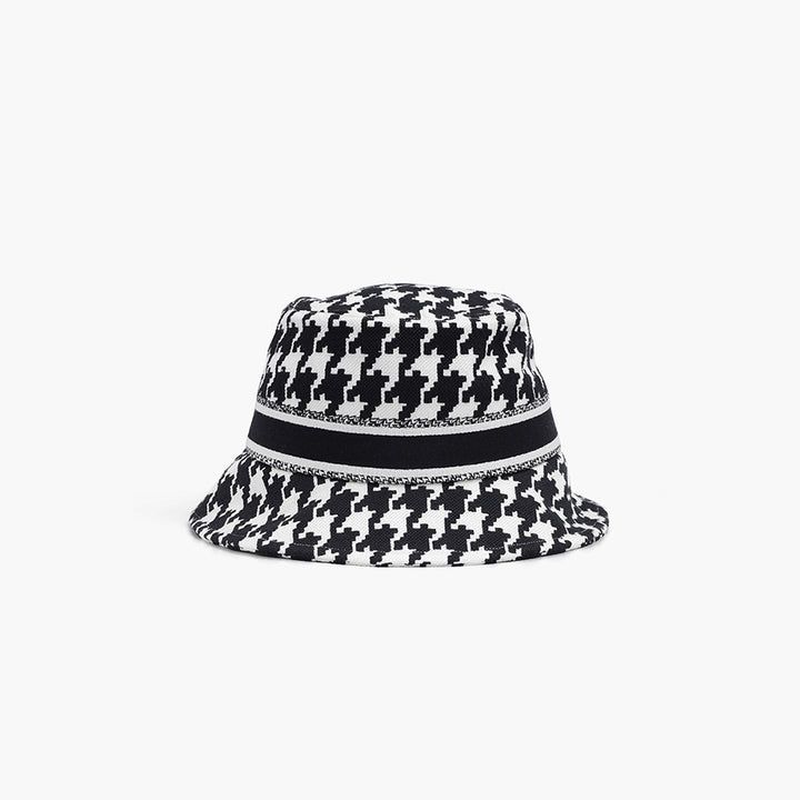 CHRISTIAN DIOR 30 Montaigne Small Brim Bucket Hat in Black White with Large Houndstooth Motif - Lovelo Room